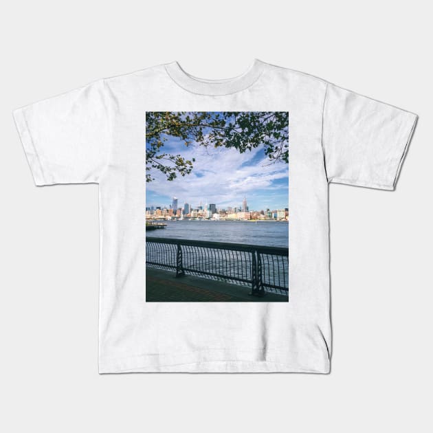 Manhattan Skyline New York City Kids T-Shirt by eleonoraingrid